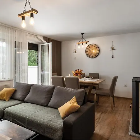 Kuca Za Odmor Iva Tatil Evi *