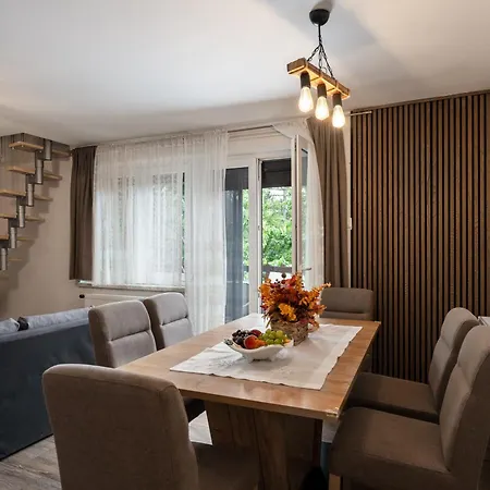 Tatil Evi Kuca Za Odmor Iva Lič