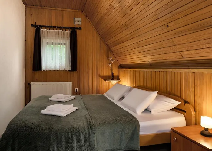 Kuca Za Odmor Iva Case de vacanță